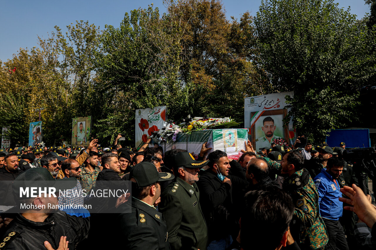 تشییع پیکر مطهر سردار شهید مازندرانی در گرگان