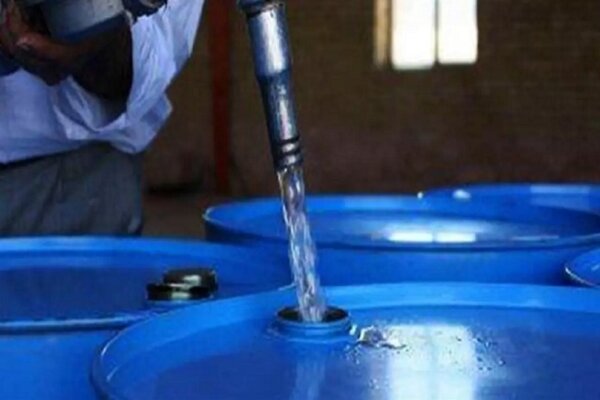 قاچاق 154 هزار کیلوگرم نفت سفید در قالب هیدروکربن