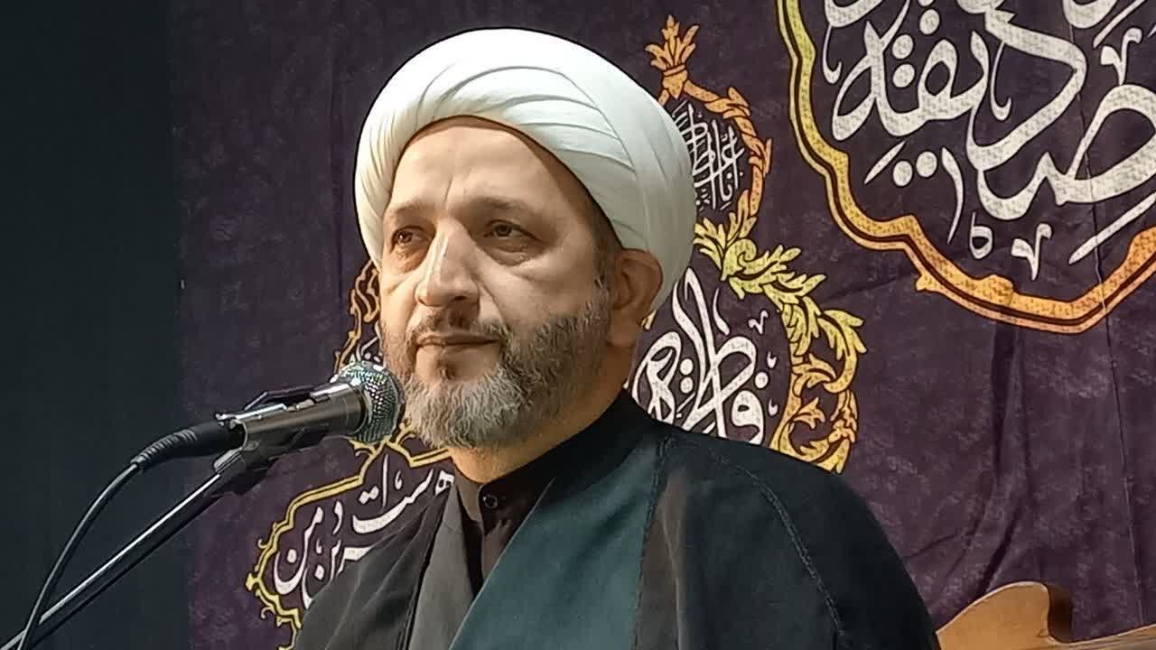 مردم گلستان با پیکر شهید «وحید اکبریان» وداع کردند