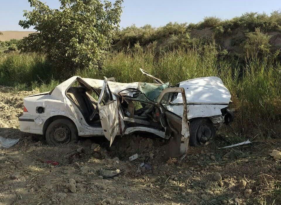 واژگونی سمند در گلوگاه 3 فوتی برجای گداشت