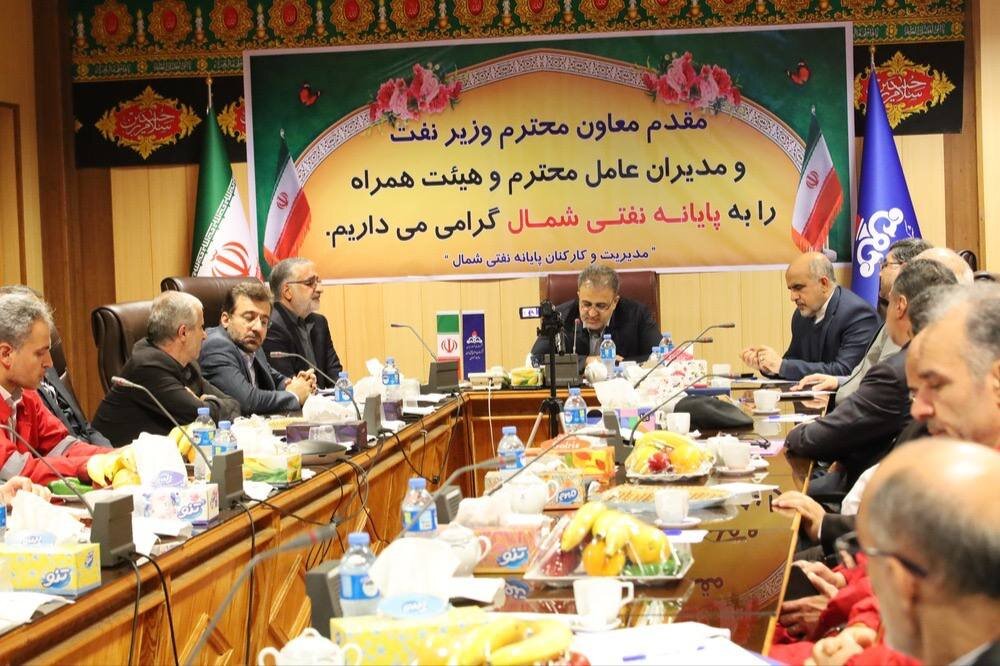 صادرات نفت و میعانات گازی تداوم می یابد/ توان بارگیری روزانه 200 هزار بشکه نفت در شمال