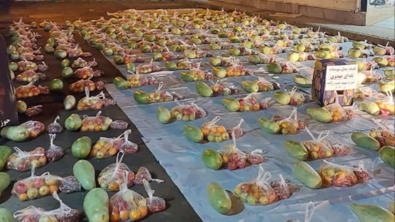 250 بسته «یلدای مهدوی» در آستارا توزیع می شود