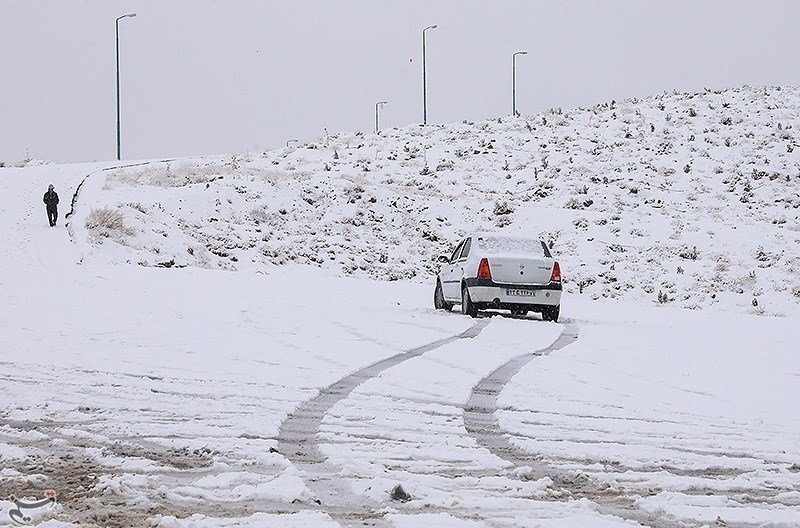 بارش برف در کجور