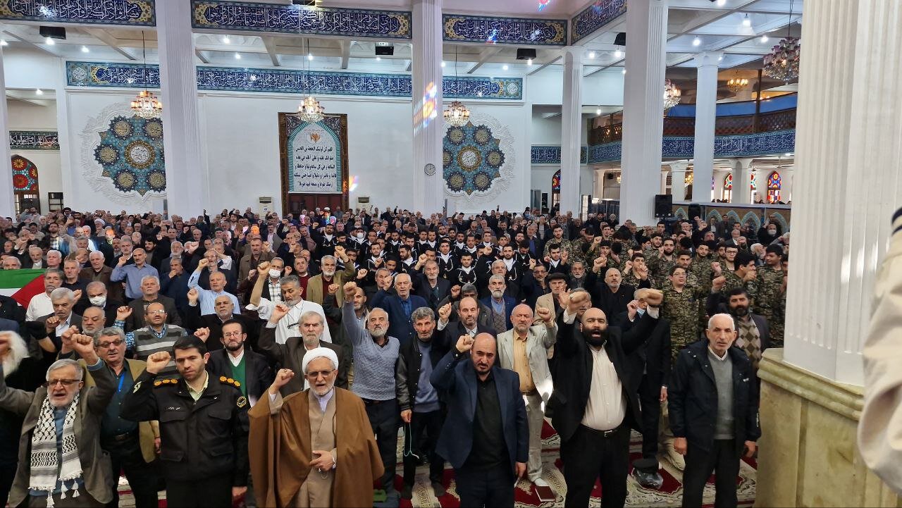 برگزاری راهپیمایی «جمعه نصر» در آستارا