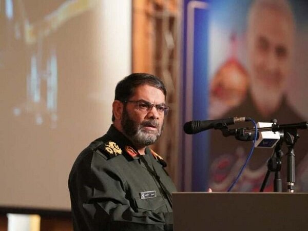 ورزش قهرمانی و پهلوانی راهبرد است/نمایش بزرگی ملت ایران در جهان