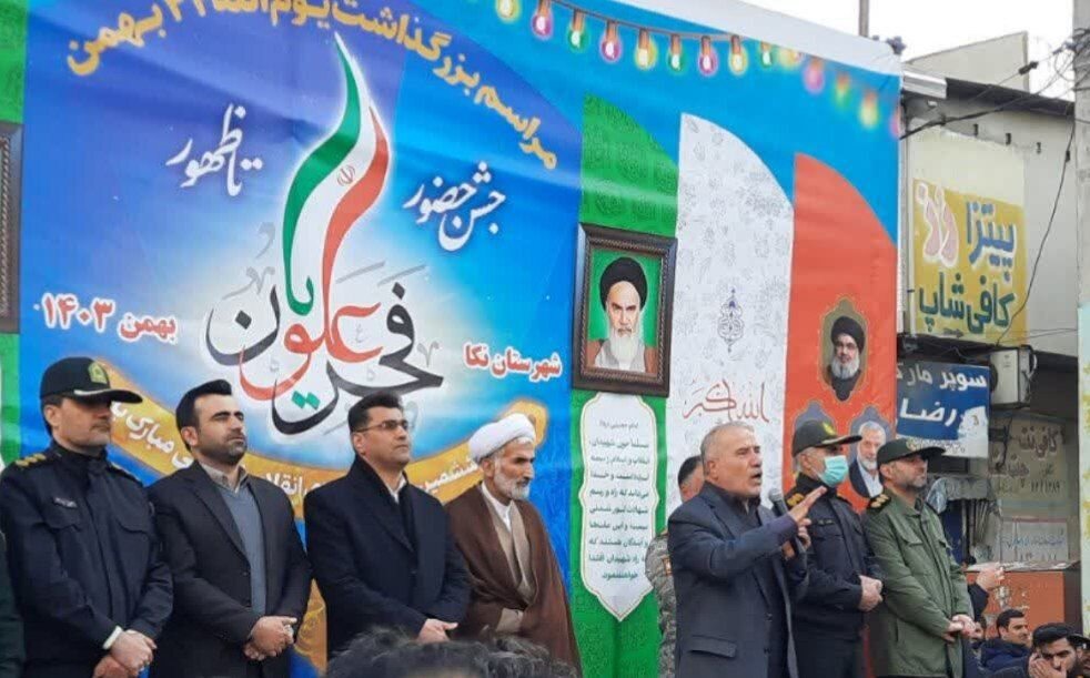 خدمات انقلاب اسلامی قابل قیاس با هیچ دورانی از تاریخ نیست