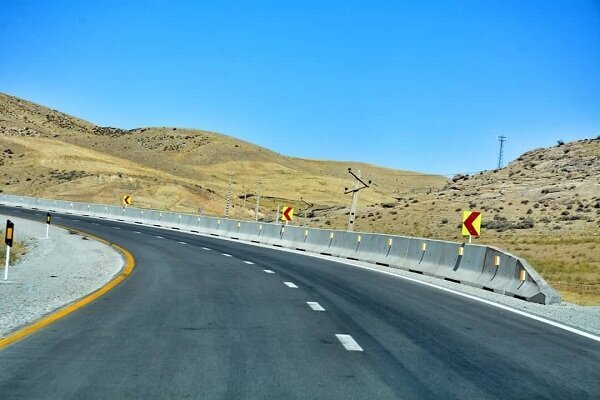 اینفوگرافیک| خط کشی 2 هزار و 500 کیلومتر از راه‌های گیلان