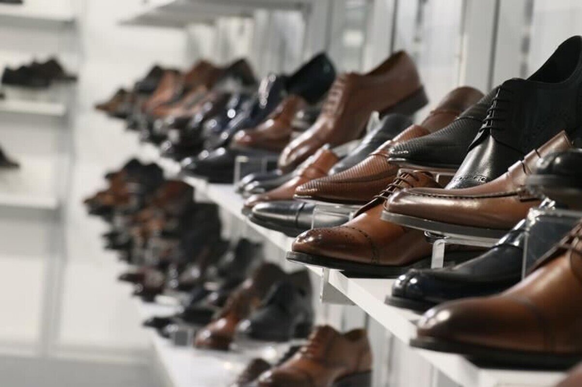 محکومیت بیش از 2 میلیاردی برای نگهداری کفش قاچاق در رشت