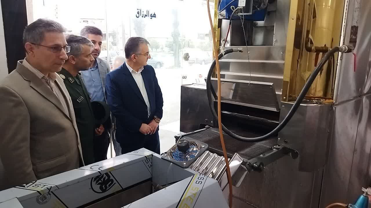 مانور دوگانه سوز کردن نانوایی ها در صومعه سرا اجرا شد