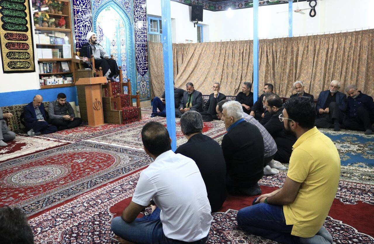 شب شهادت امام جعفر صادق(ع) در روستای گلف پشت فومن