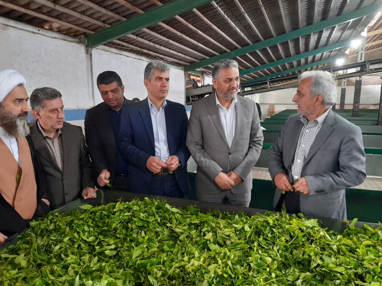 حمایت از تولیدکننده جز اولویت دولت چهاردهم است