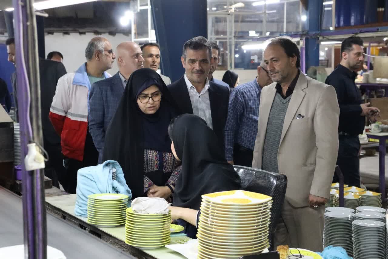 کارگران نقش آفرینان اصلی تولید کشور هستند