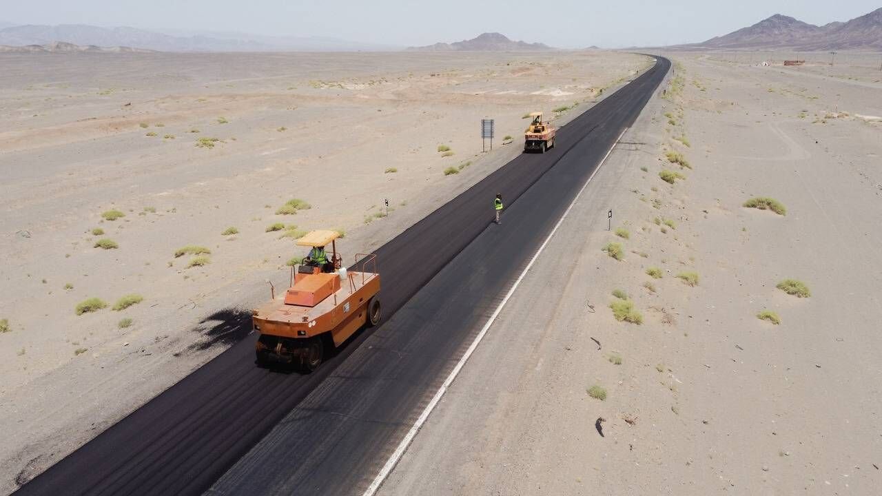 100 کیلومتر از راه های روستایی مازندران آسفالت شد