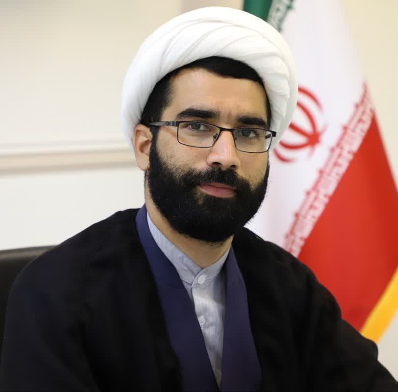 امامزادگان باید به قطب فرهنگی تبدیل شوند؛ مردم و خیرین پای کار بیایند