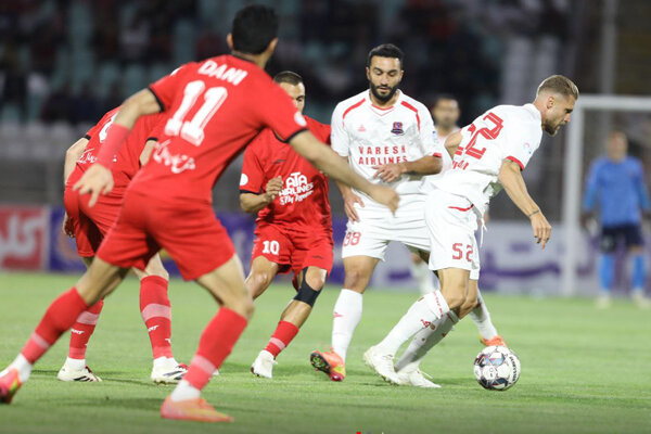 پوشش زنده؛ نساجی 3 گل به تراکتور زد؛ پرسپولیس و سپاهان مساوی کردند