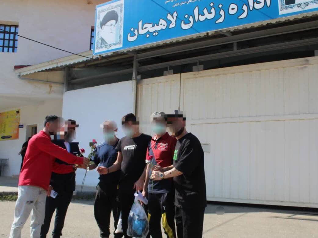 آزادی 11 زندانی در دهه کرامت با همراهی خیرین در لاهیجان