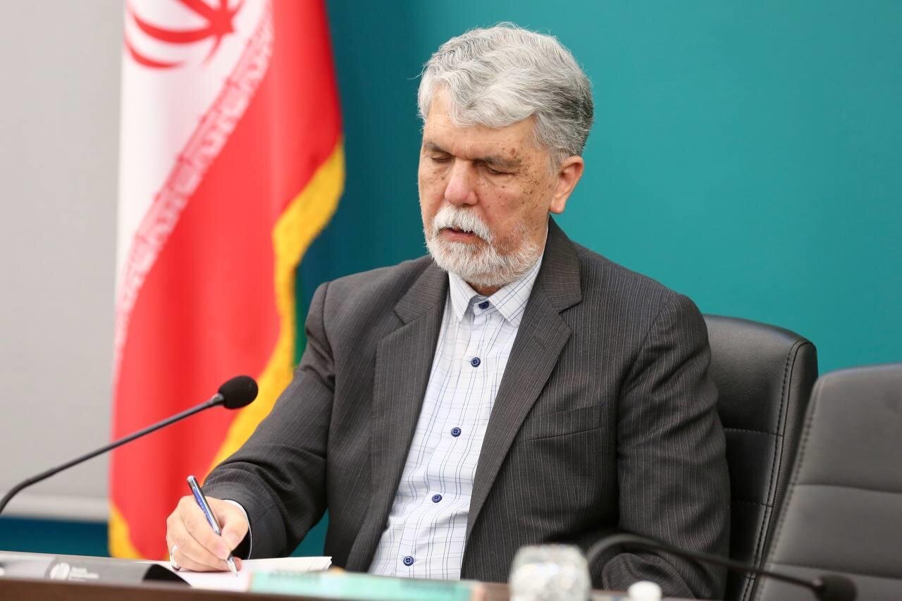 مازندران مفاخر ارزشمند فراوانی دارد