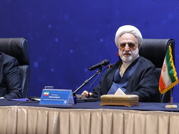 حضور رییس قوه قضاییه در شورای اداری مازندران
