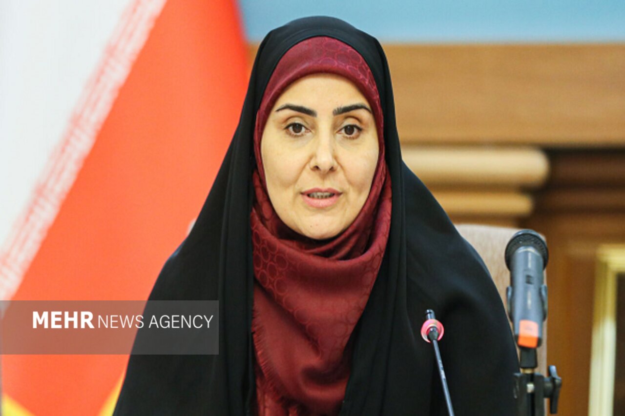 وزیر راه: به زودی سوت قطار رشت - آستارا به صدا در می‌آید