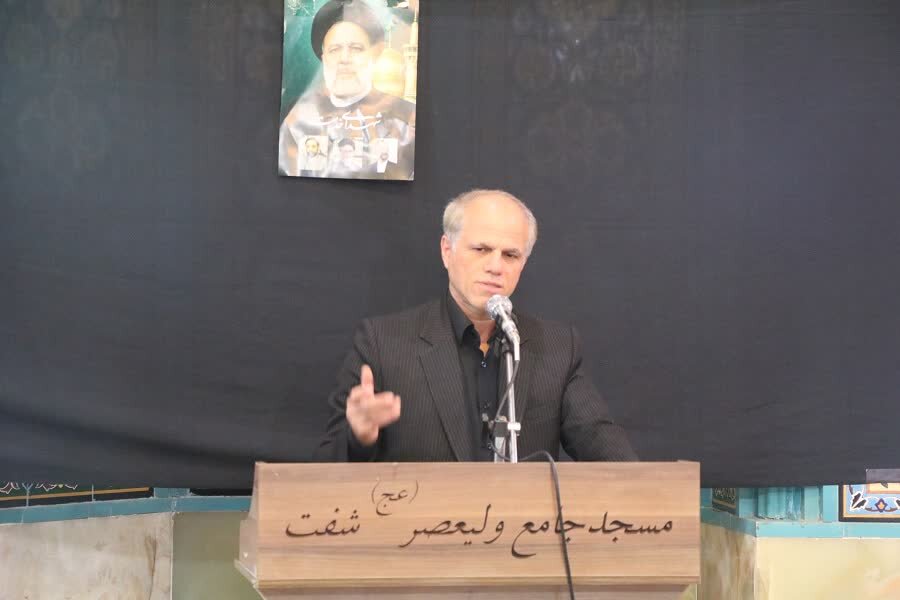 شهید رئیسی پایه گذار خدمت جهادی به مردم است