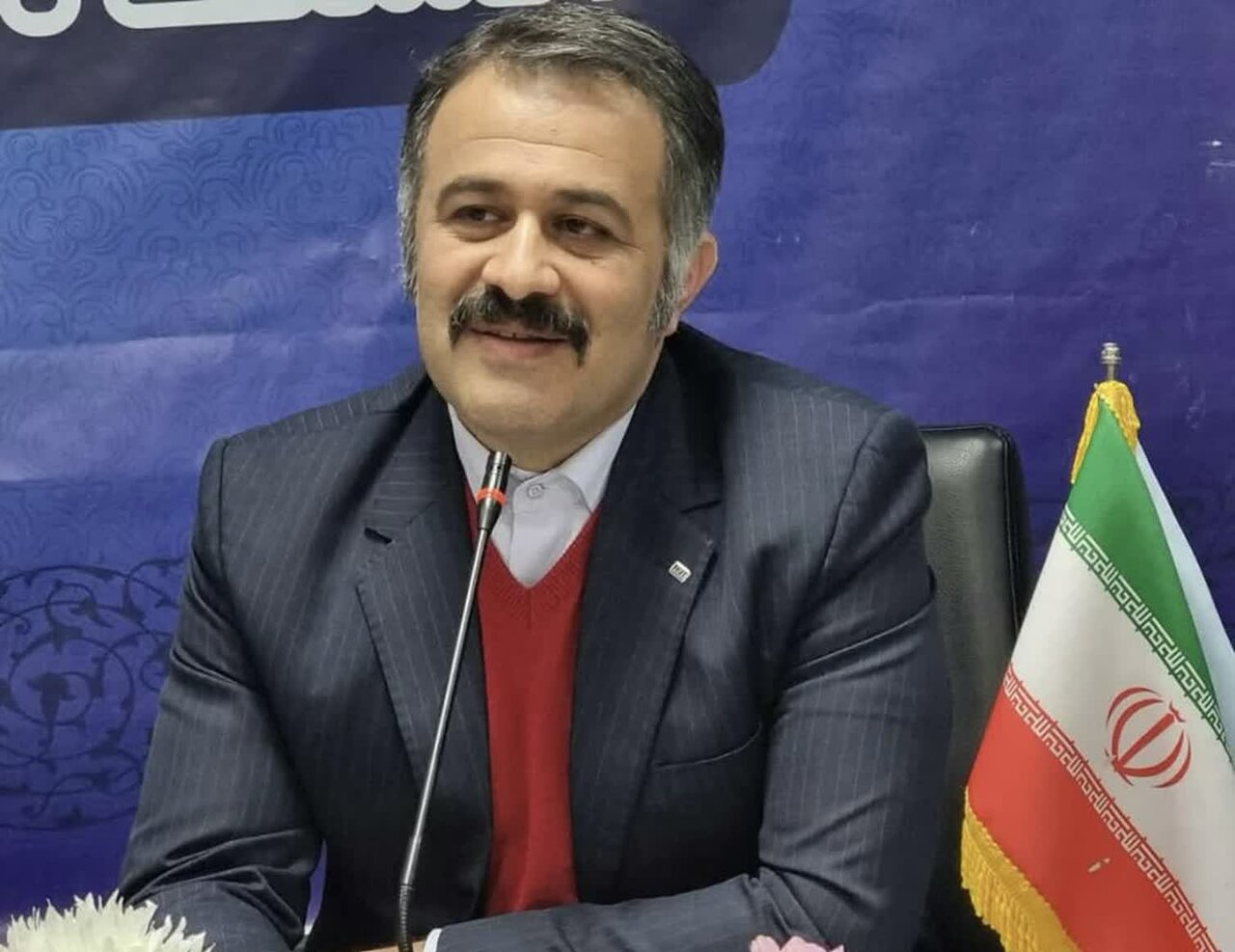 شاعر ایرانی داور مسابقه ادبی آسیای 2025 شد