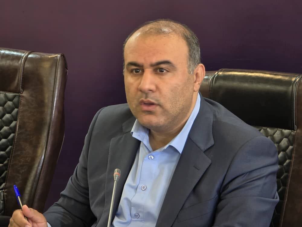 تأکید فرماندار لنگرود بر نقش فعال بانک‌ها در حمایت از شعار سال