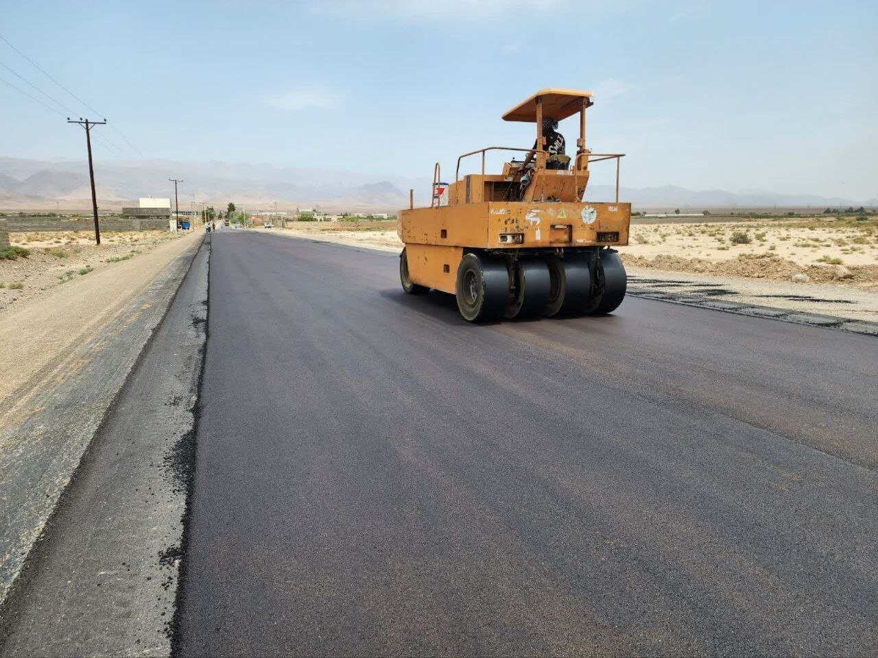 اجرای 20 هزار متر آسفالت در 5 روستای کردکویی با مشارکت دهیاری‌ها