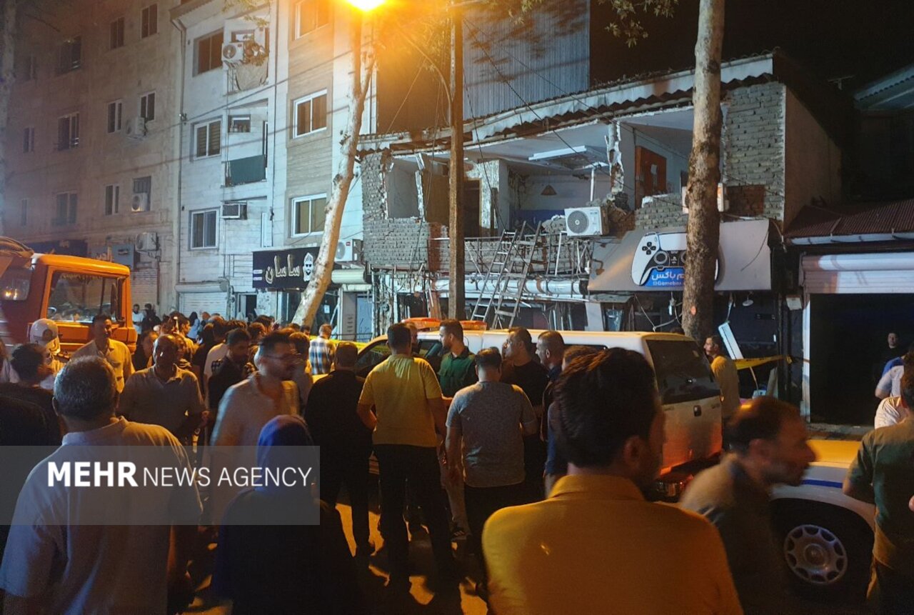 مصدومان انفجار ساختمان تجاری در رشت به 19 نفر افزایش یافت