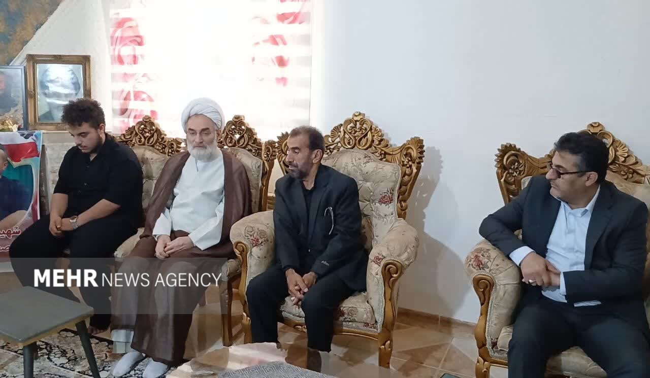 آیت‌الله فلاحتی: شهیدان نماد ایمان، استقامت و عزت ملت ایران هستند