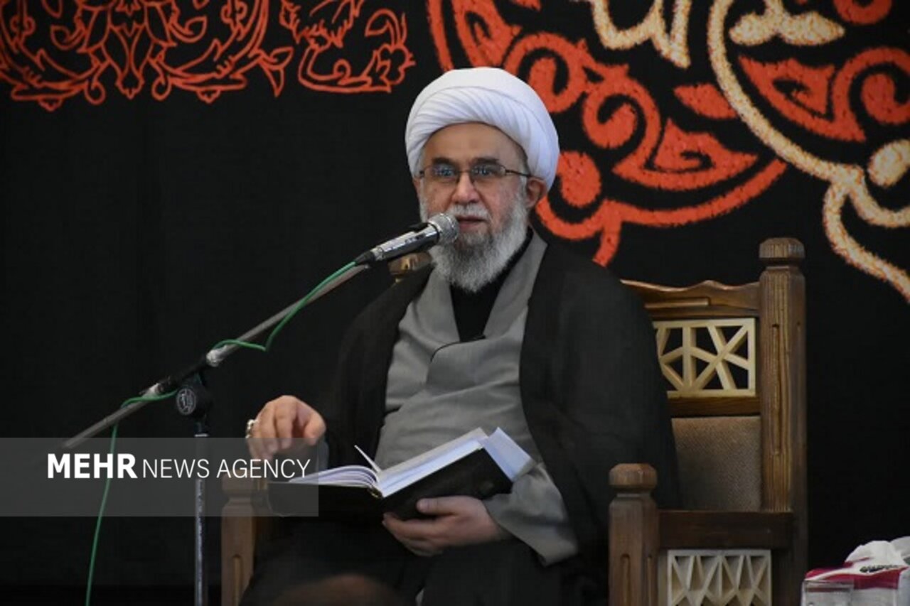 آیت‌الله رمضانی: جهاد تبیین رمز عبور از بحران‌ها است