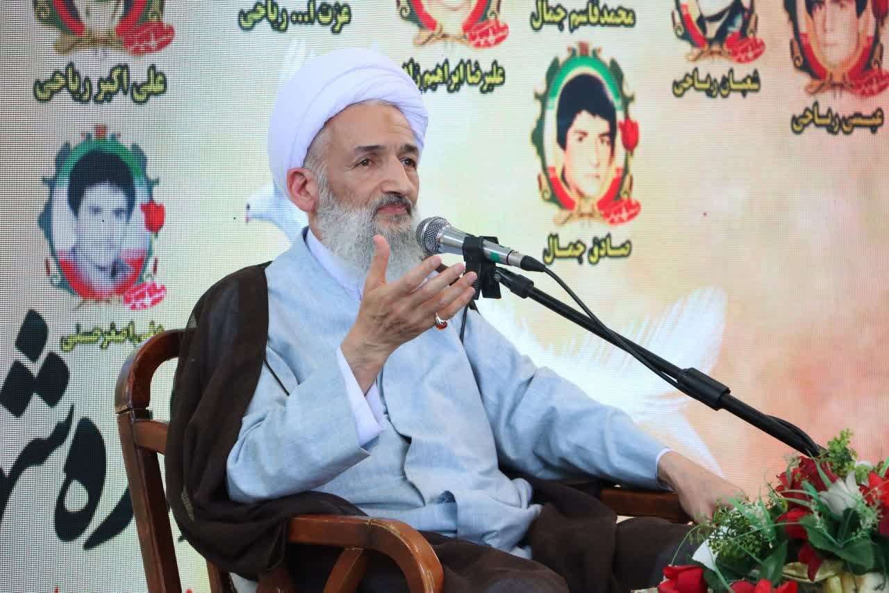 اربعین رزمایش بزرگ و نماد قدرت است
