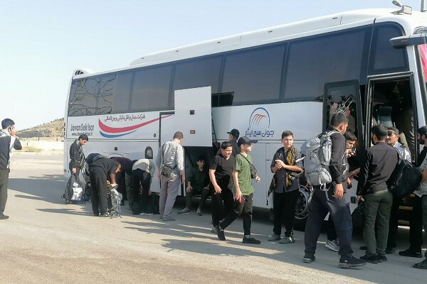 زائران گلستانی با 120 دستگاه اتوبوس عازم کربلای معلی شدند