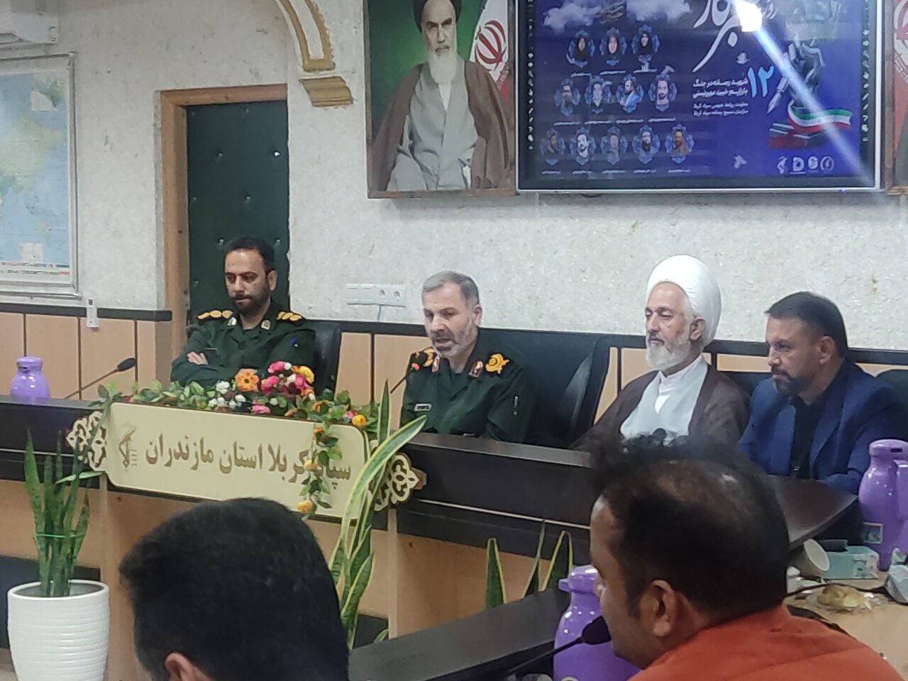 خبرنگاران سربازان حقیقی مقابله با  امپراطوری رسانه‌ای استکبار هستند