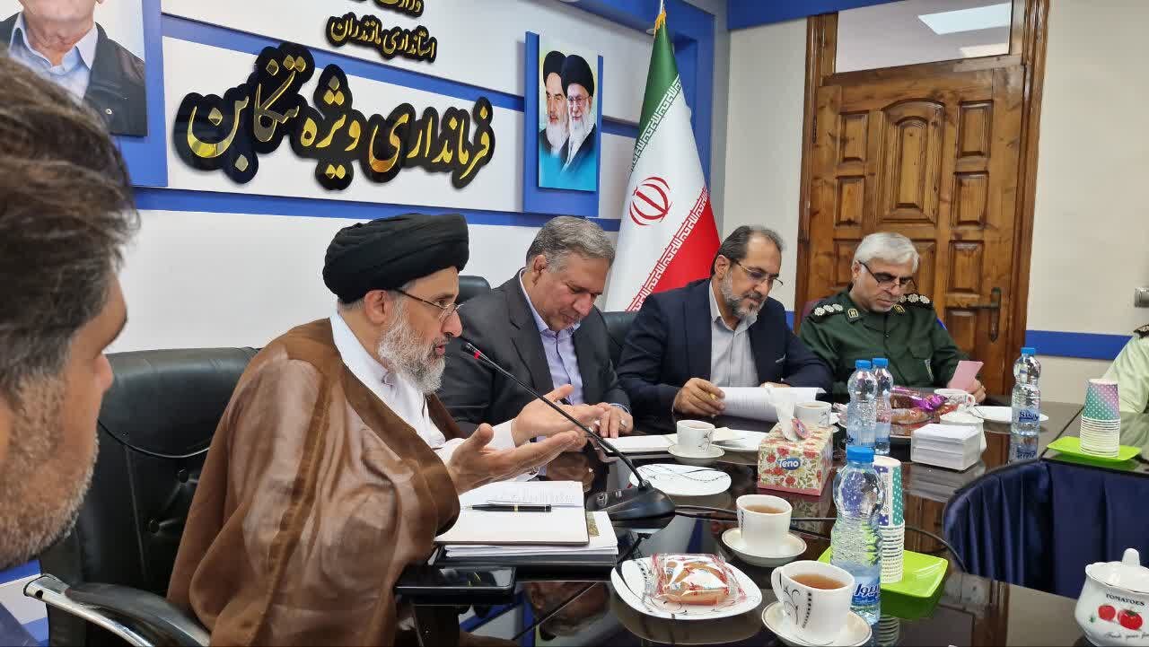 افزایش اختیارات فرمانداران گره‌گشای مشکلات مردم است