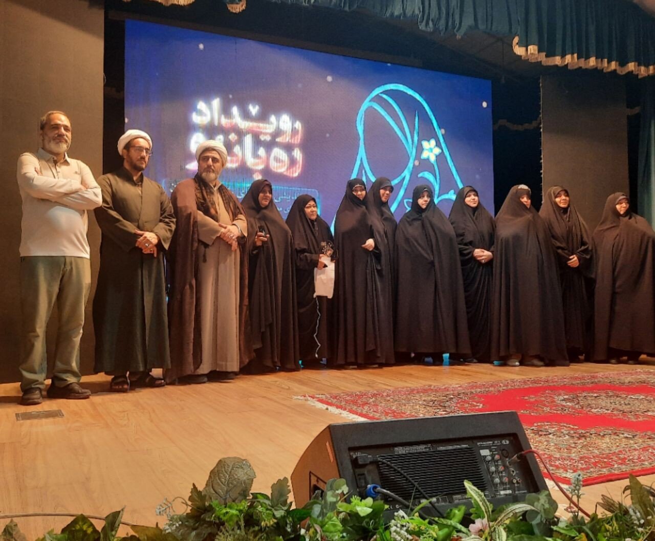 کسب رتبه برتر شورای راهبری گلستان در رویداد ره بانو