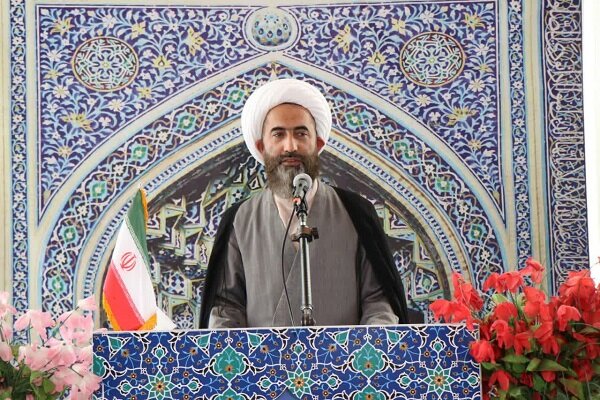 امام جمعه رودسر: مهم‌ترین دستاورد دفاع مقدس تقویت روحیه خودباوری بود