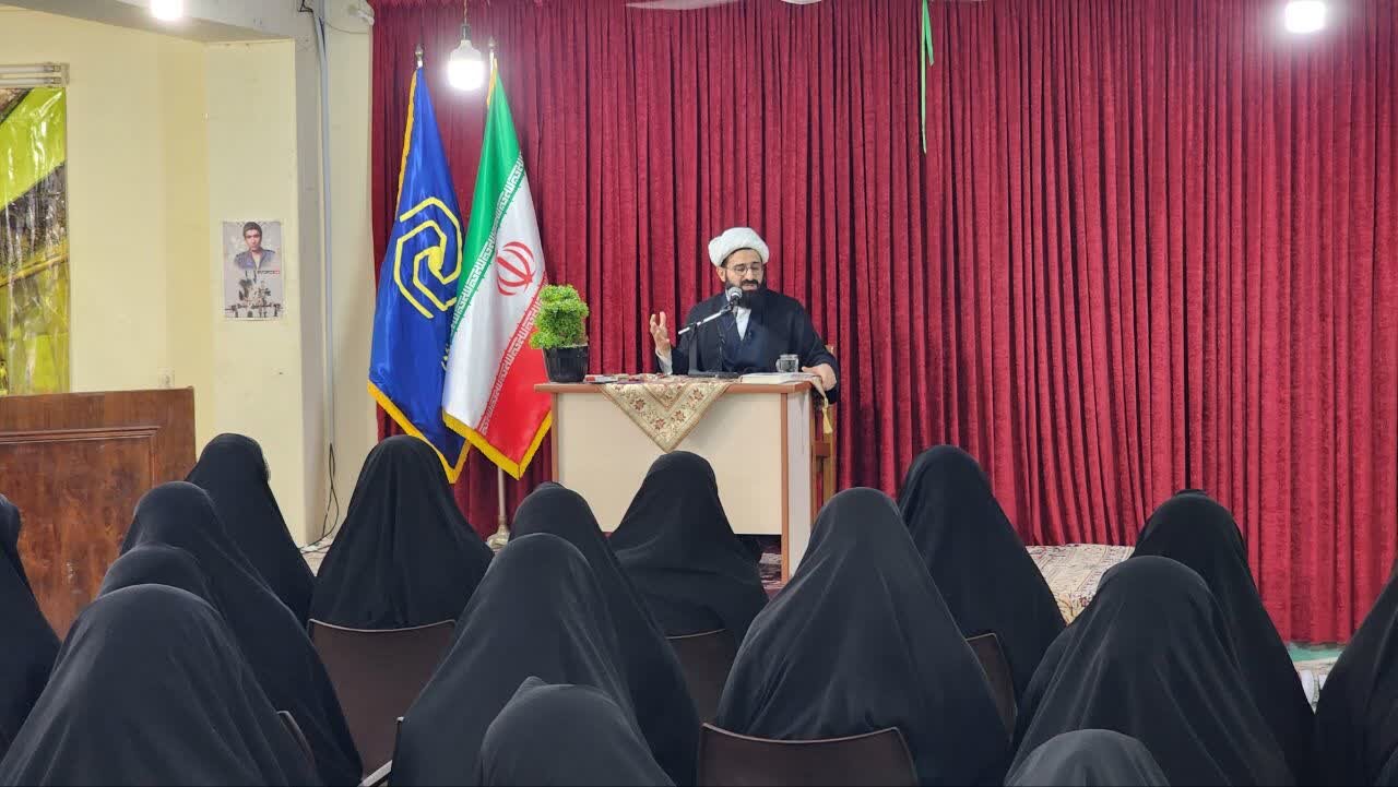 مجتهدزاده: رواج سبک زندگی غرب تهدیدی جدی در جامعه است