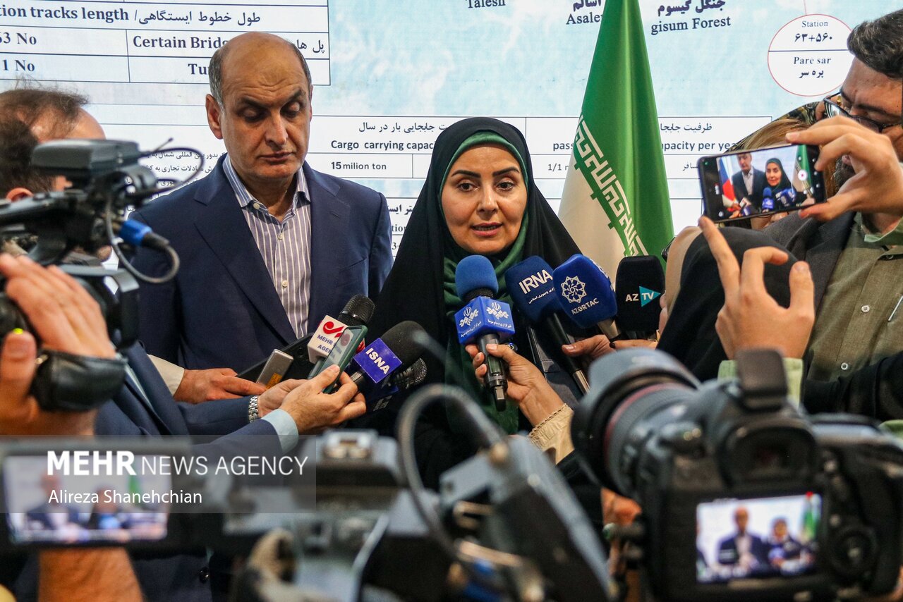 ایران، روسیه و آذربایجان برای توسعه ترانزیت 15 میلیون تنی توافق کردند
