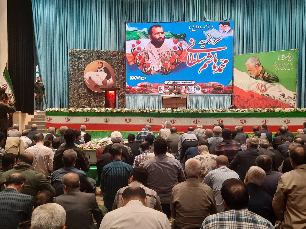وداع مردم گرگان با پیکر شهید «محمد هاشم سلطانی»