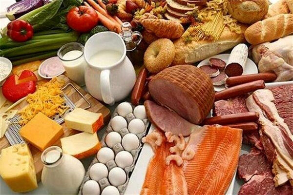 چالش تأمین کالاهای اساسی در گیلان؛ چرا بازار مرغ ثبات ندارد