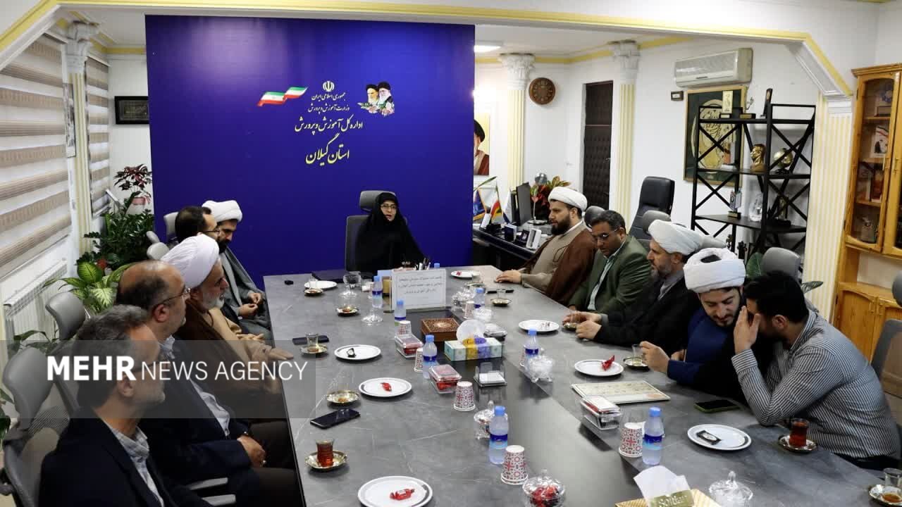 حجت‌الاسلام نجفی: آلاء روایتی تازه از انس با قرآن در دل مدرسه‌ها است