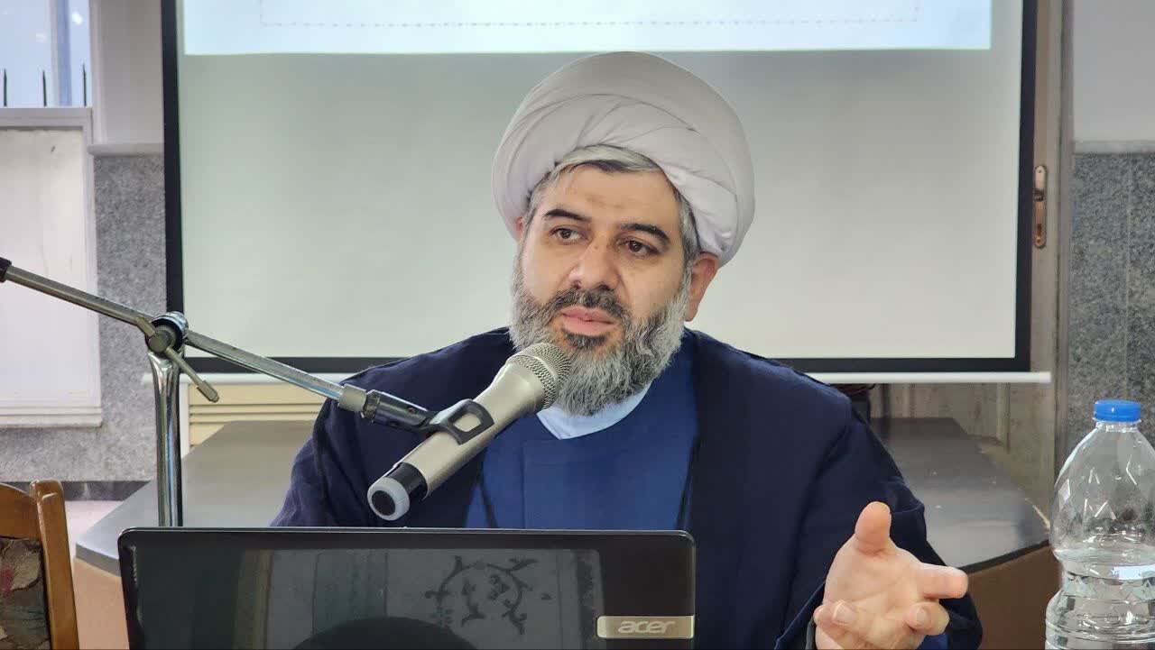 حجت الاسلام شریف تبار: خط اصلی فاطمیه تبیین « مقاومت وحدت آفرین» است