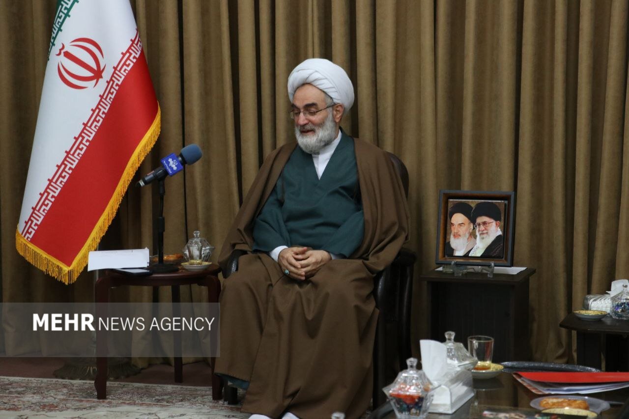 کریمی: راننده اردبیلی در محوطه گمرک آستارا جان باخت