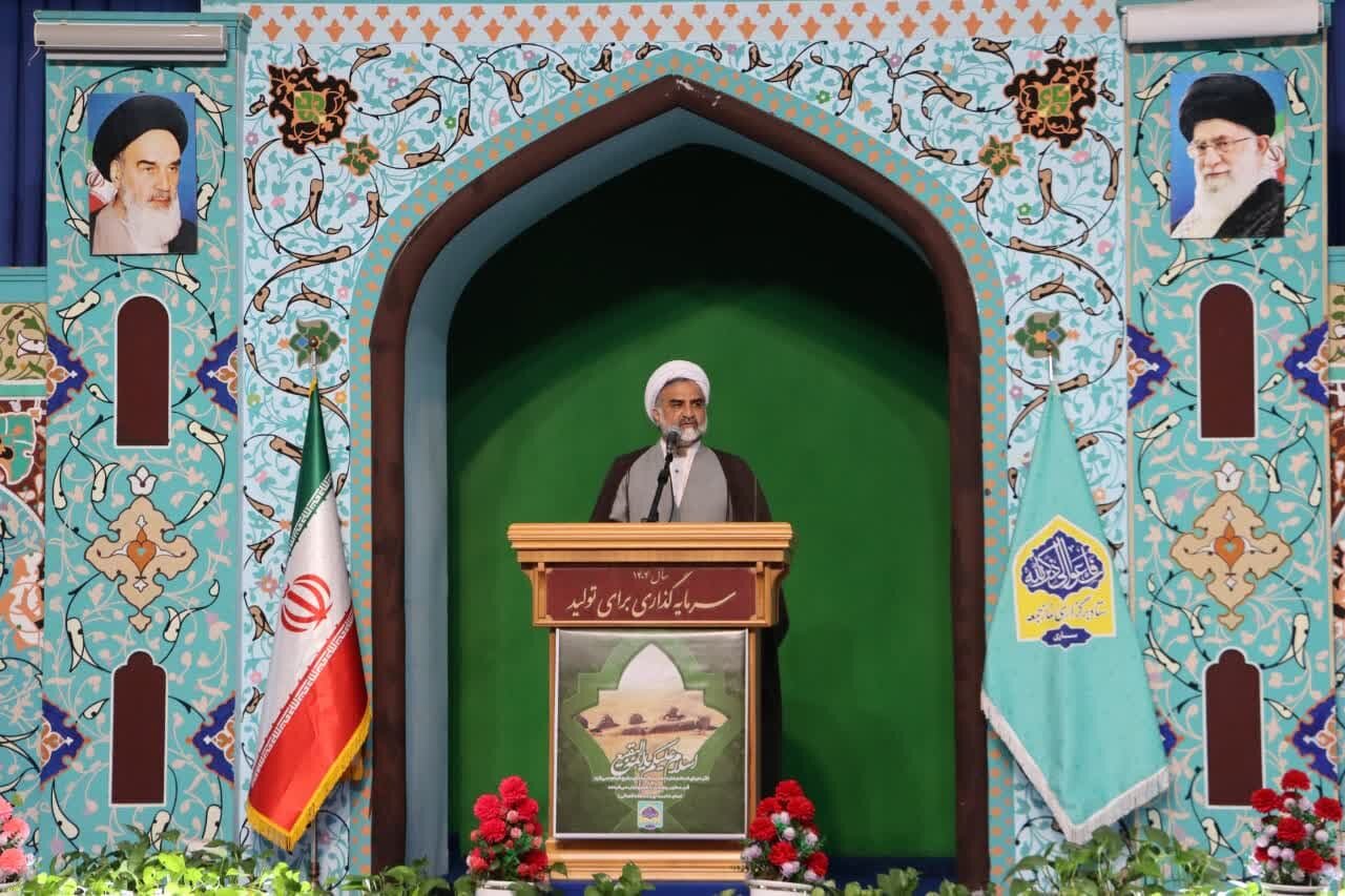 13 آبان نماد مقاومت ملت ایران است؛ ترویج فرهنگ فاطمی در جامعه
