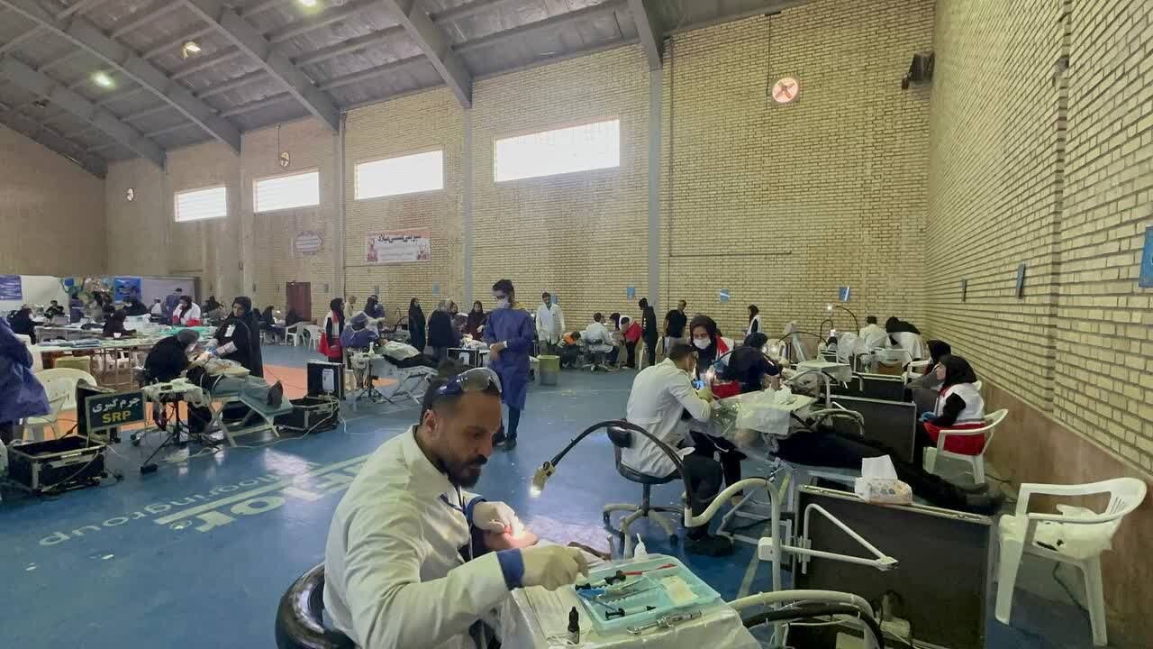 ارائه 1500 خدمت رایگان دندانپزشکی در اردوی جهادی کردکوی