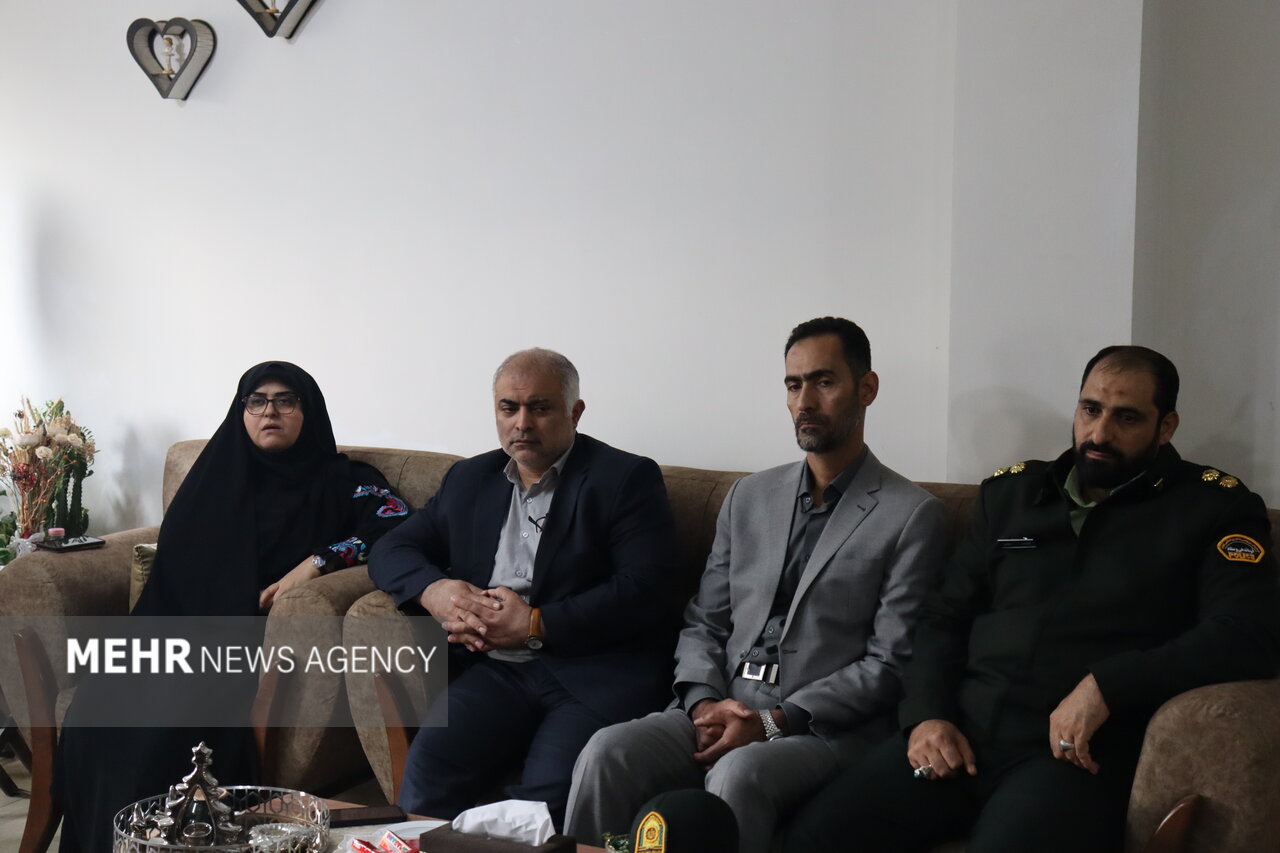 ورود تیم نظارتی به مدرسه غیرانتفاعی خمام پس از وقوع درگیری دانش‌آموزی