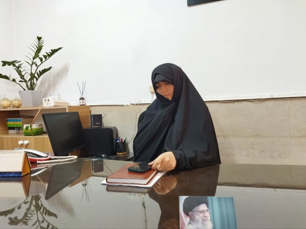 عزیزی: زن مجاهد سنگربان بنیان خانواده است
