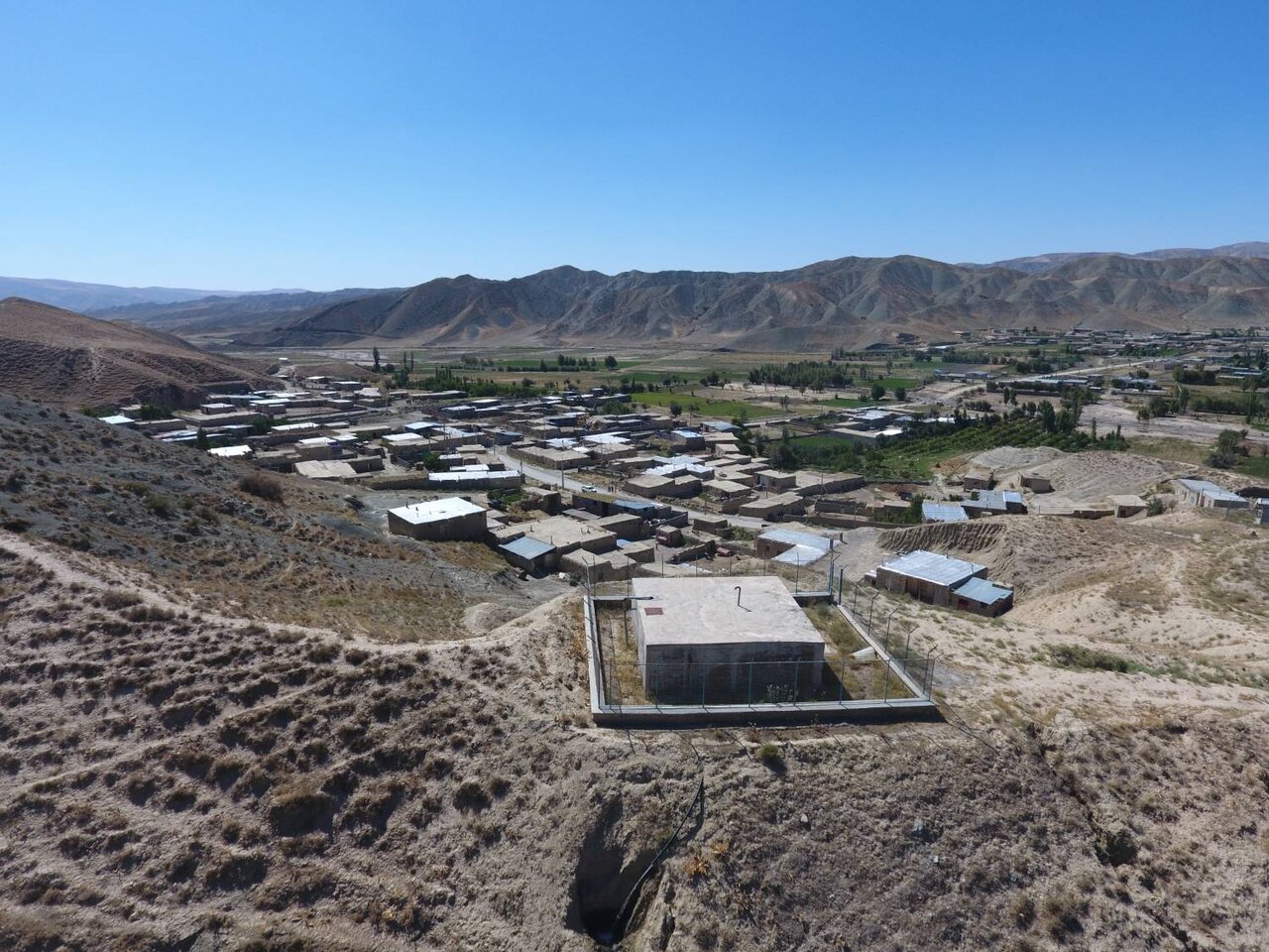 وکیلی: مخزن آب 700 مترمکعبی روستایی  کلاردشت در دست احداث است