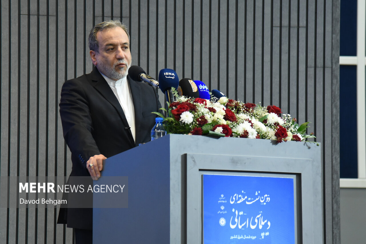 عراقچی: همسایگان اولویت اصلی سیاست خارجی ایران هستند