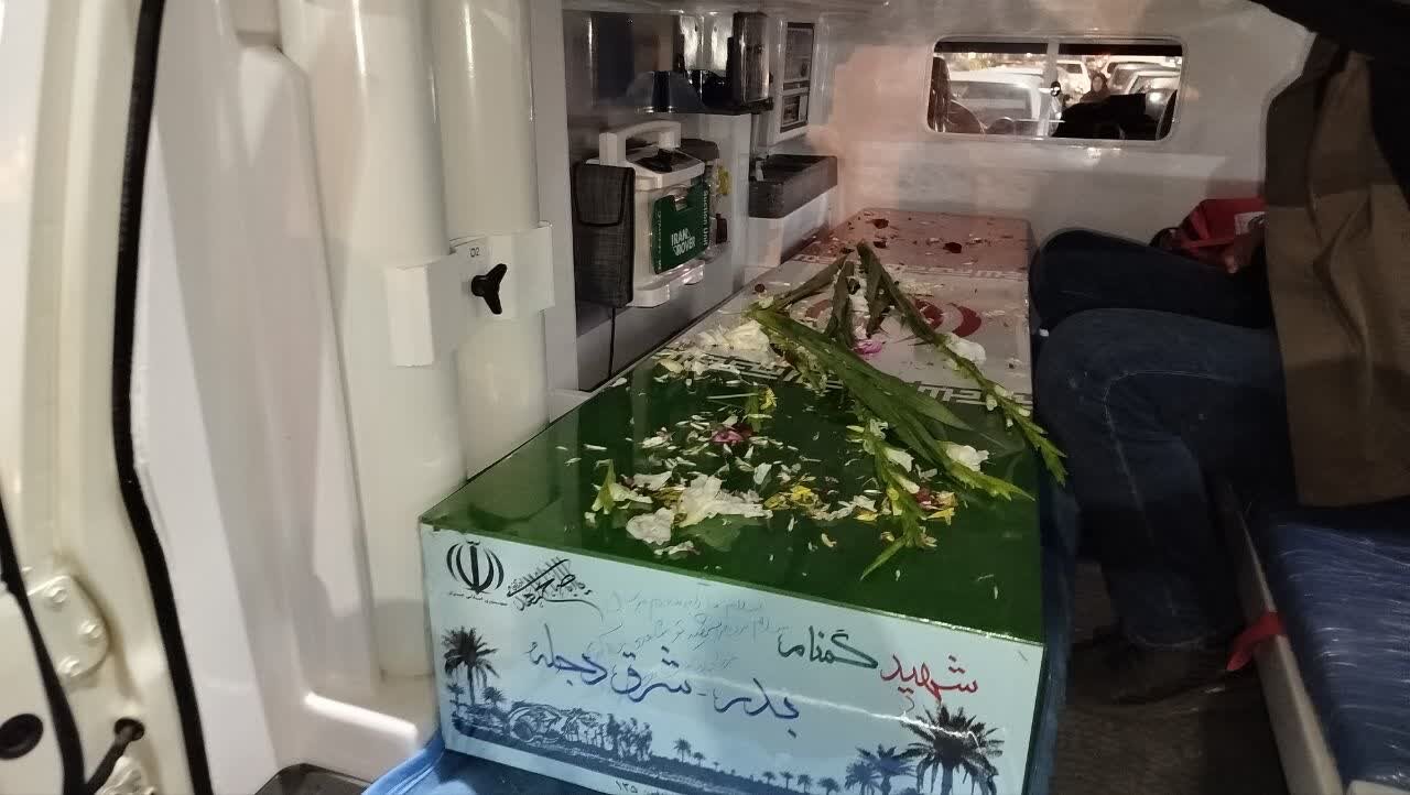 وداع با شهید گمنام در حرم سلطان سید جلال الدین اشرف آستانه